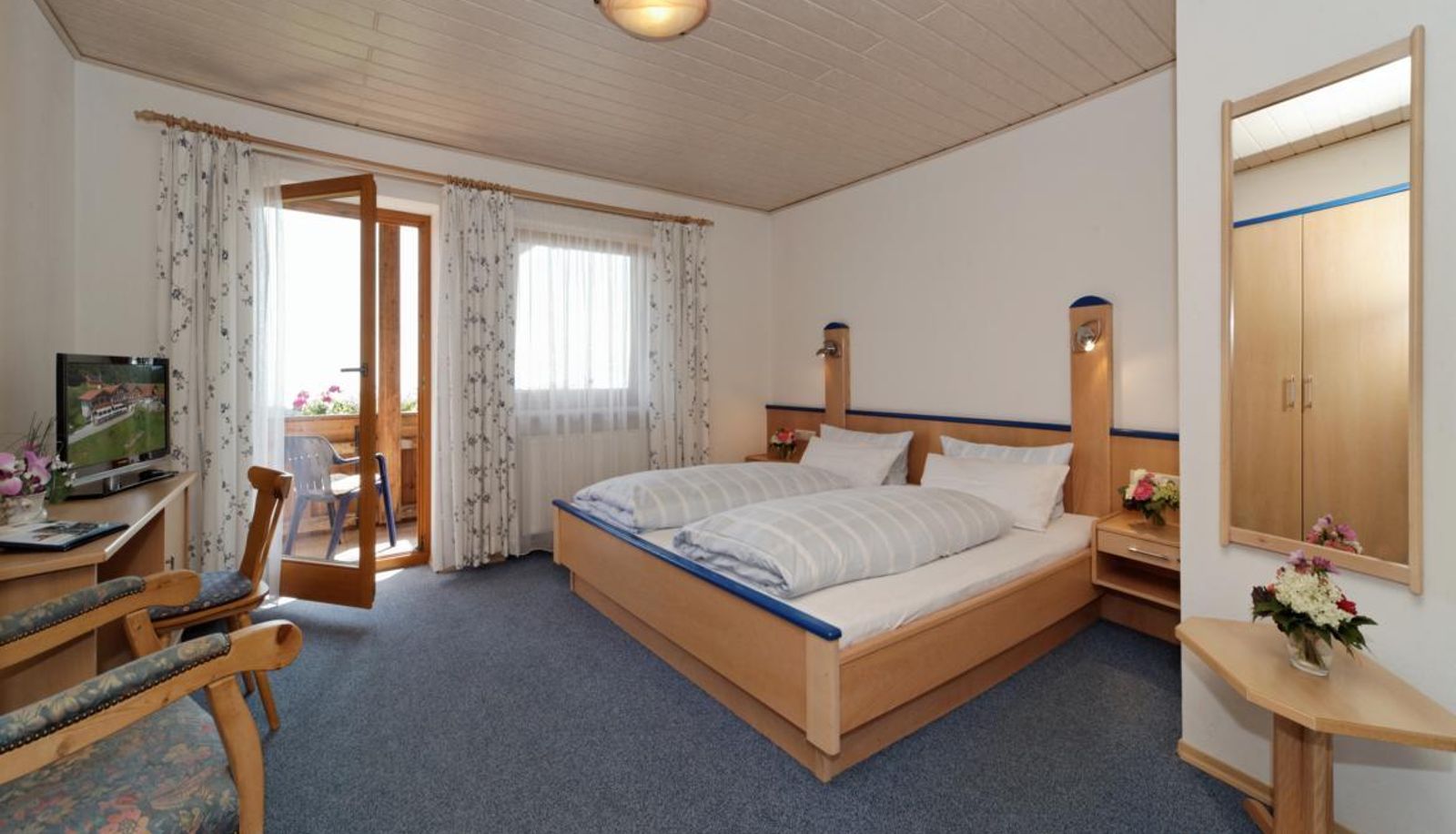 Camera con balcone - Menauer Berggasthof