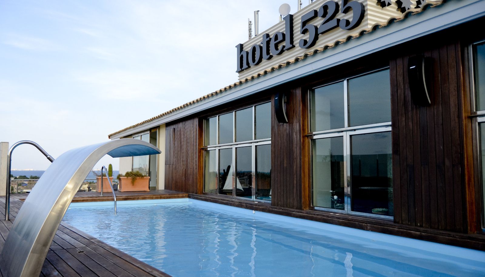 Pool - Hotel 525