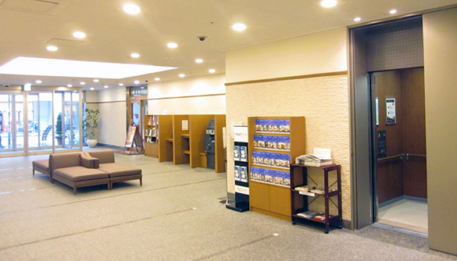Hall - Daiwa Roynet Hotel Kobe-Sannomiya