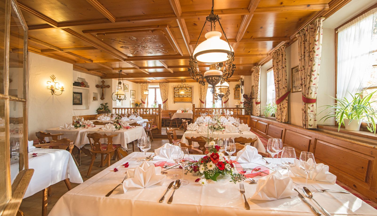 Ristorante - Hotel-Gasthof Adler