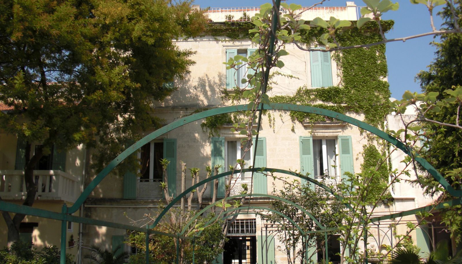 Giardino - Au Saint Roch - Hotel & Jardin