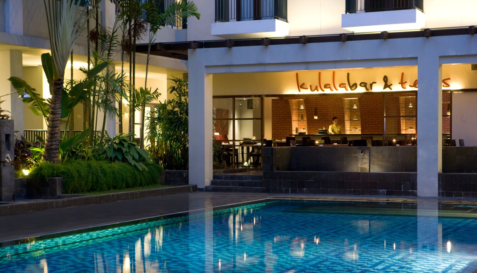 Pool - Santika Premiere Malang