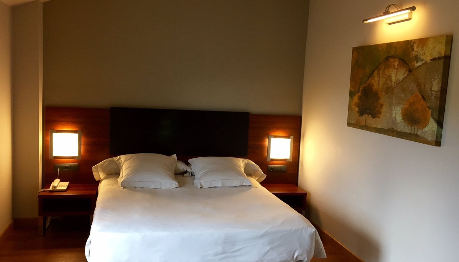 Superior room (double) - El Vallés