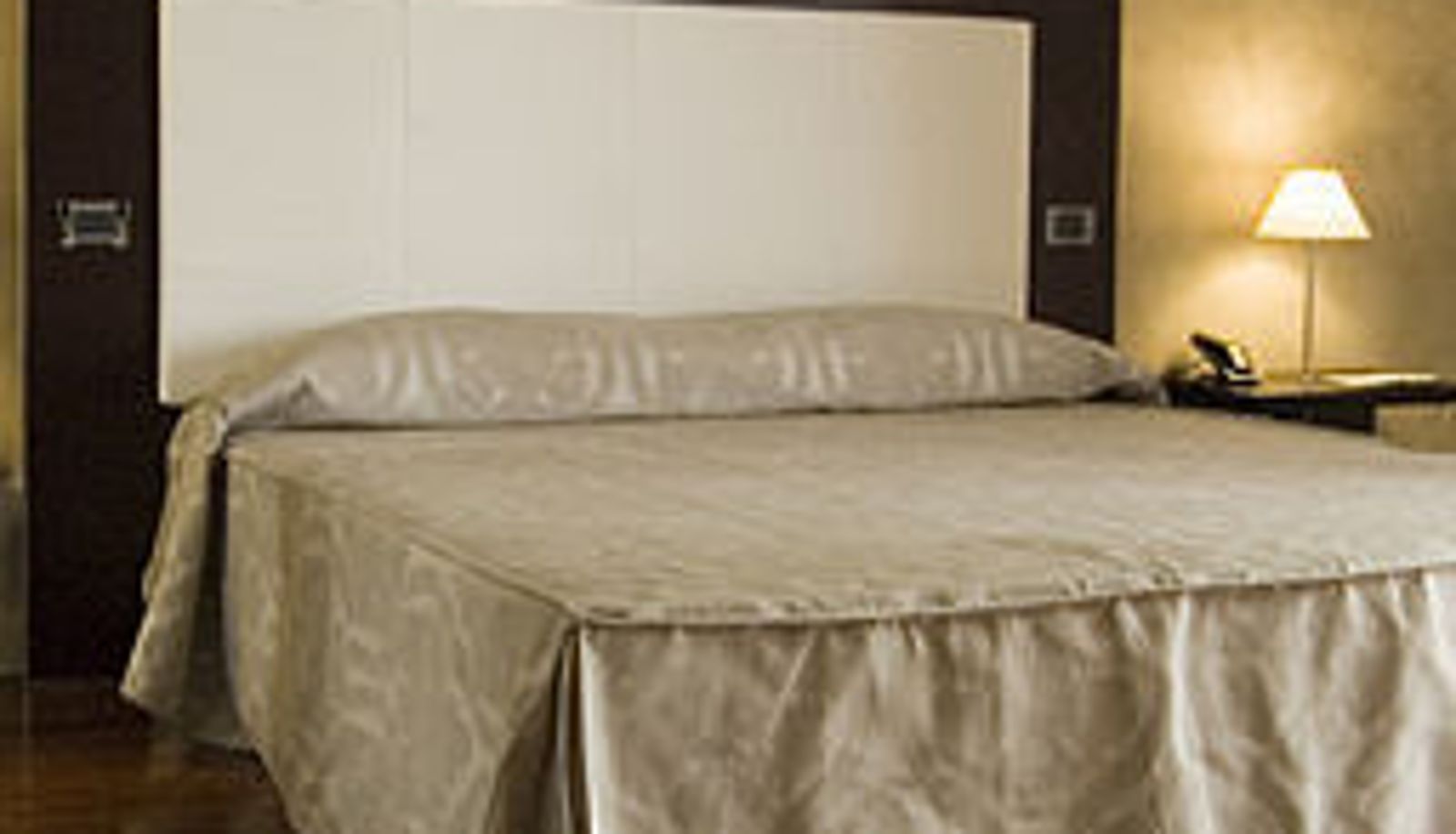 Room - Cremona Palace Hotel
