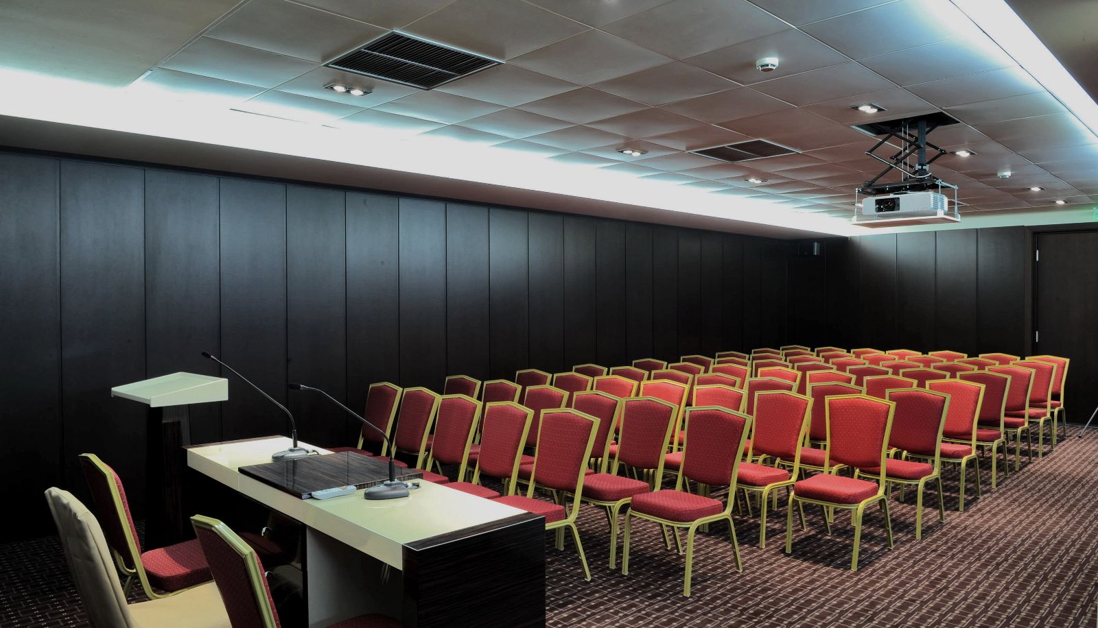 Business centre - Cubix