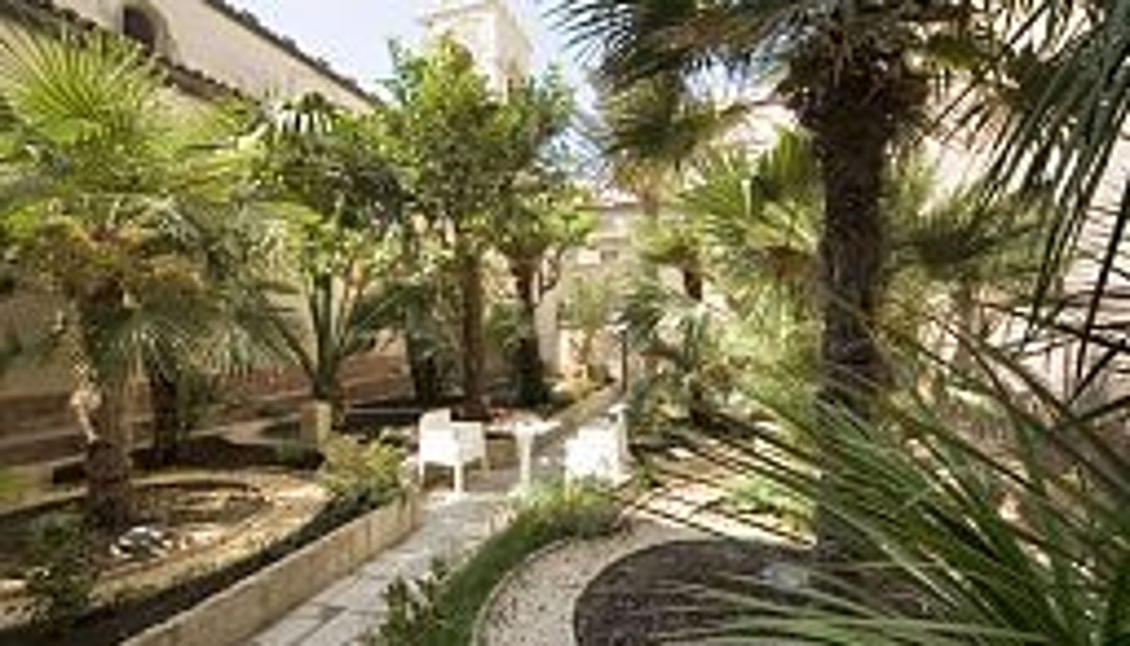 Garten - Royal Maniace Hotel