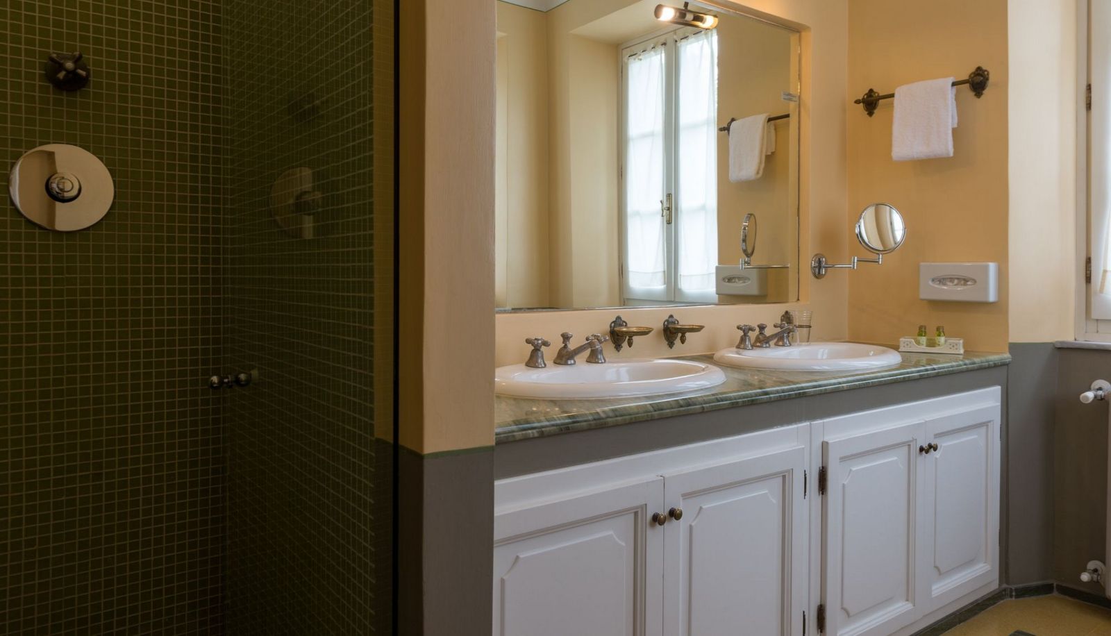 Bathroom - Hotel Albergo Villa Marta