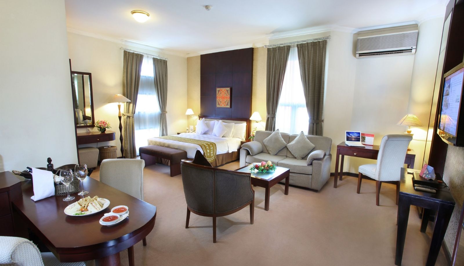Camera business - Swiss-Belhotel Borneo Banjarmasin
