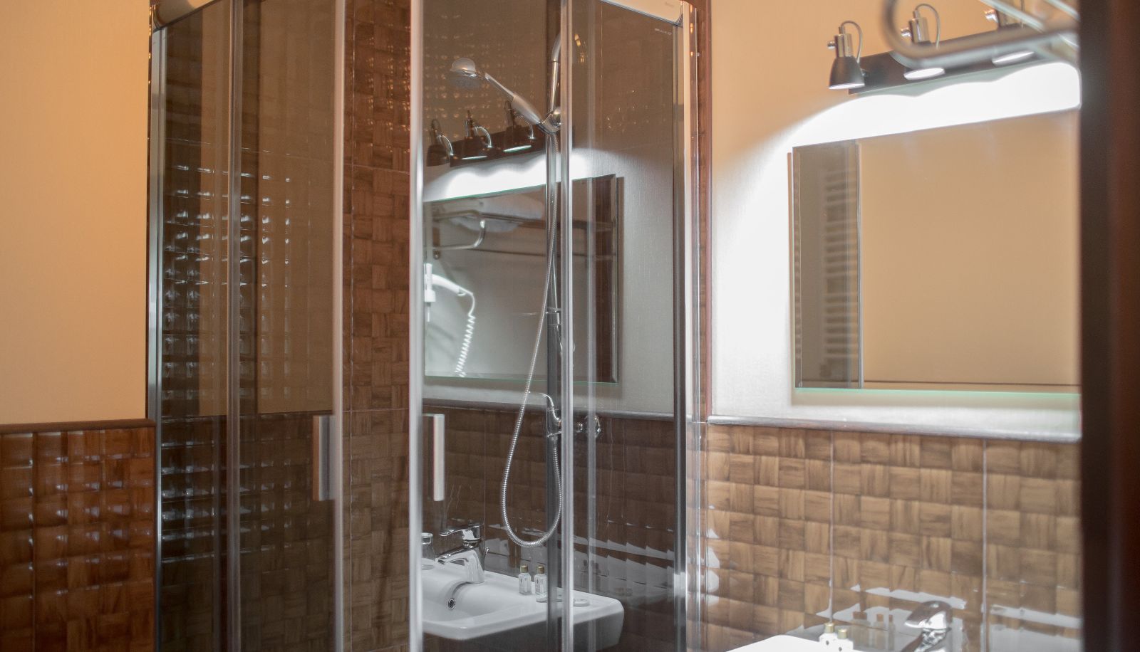 Cuarto de baño - Chopin