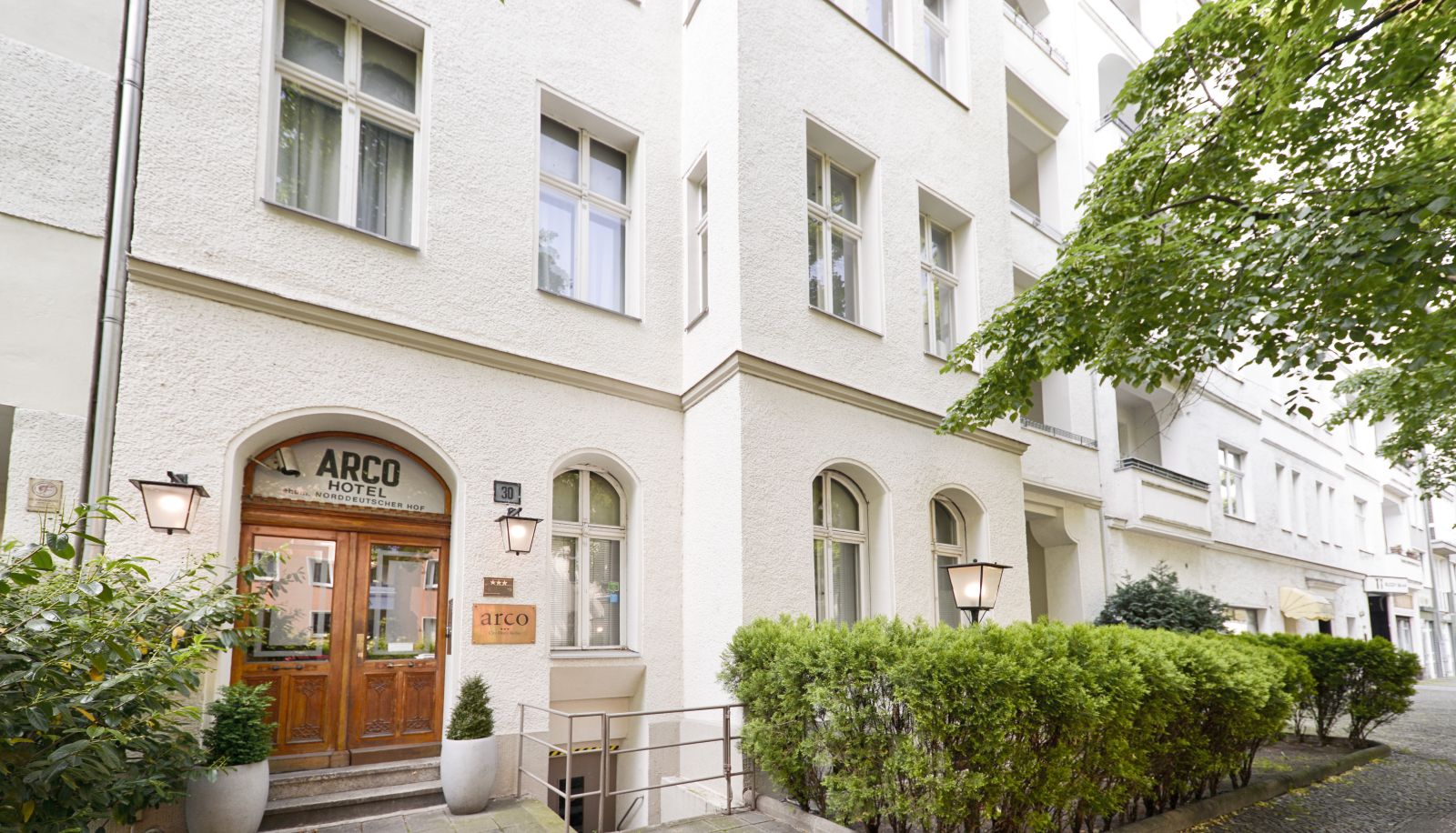 Area esterna dell'hotel - Arco Smart Hotel Berlin