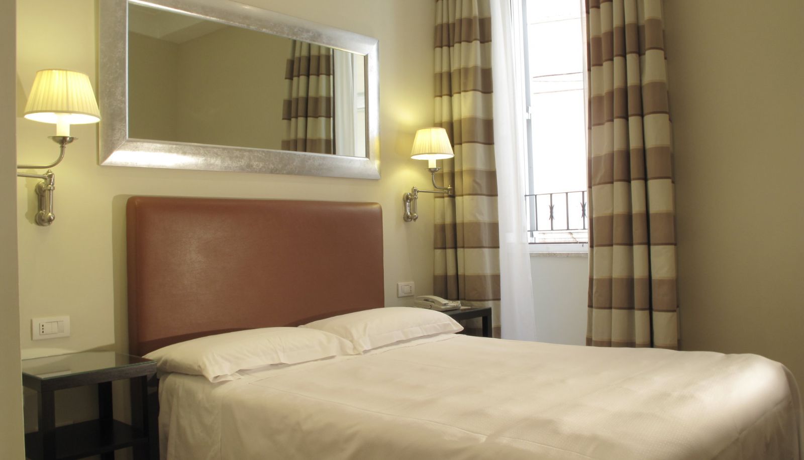 Camera - Albergo Santa Chiara Hotel Rome