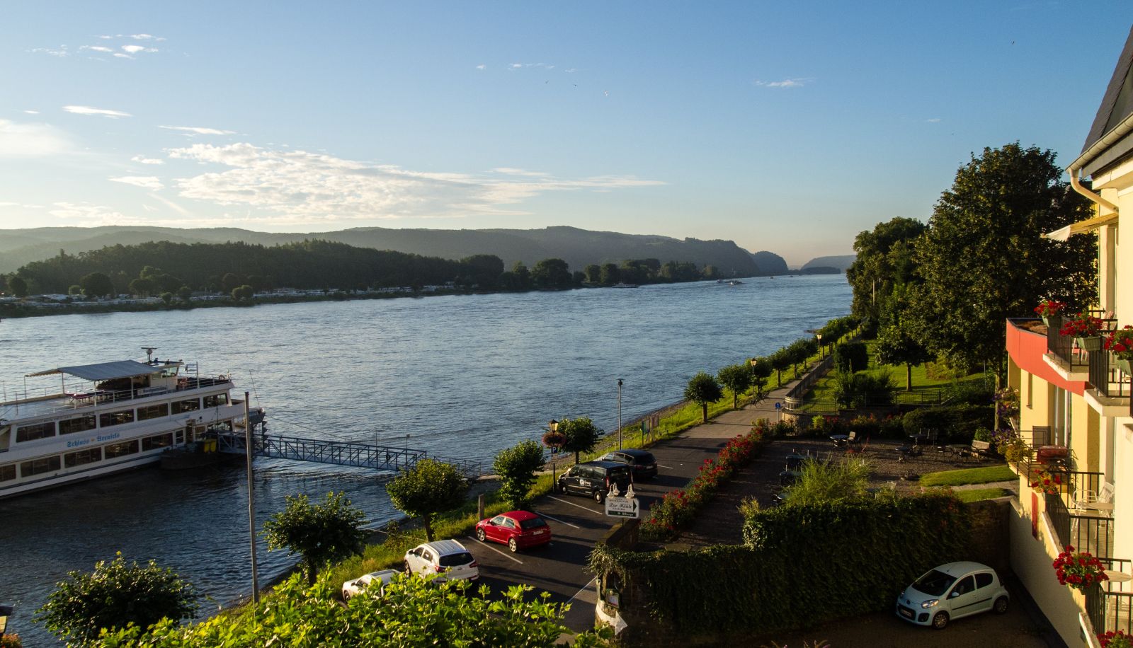 Ausblick - Rhein-Residenz