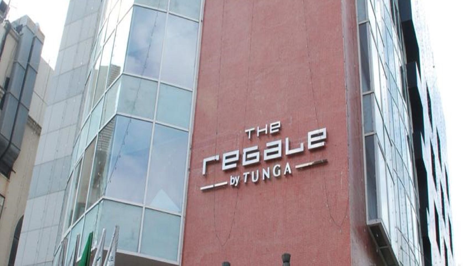 Hotel outdoor area - Tunga Regale