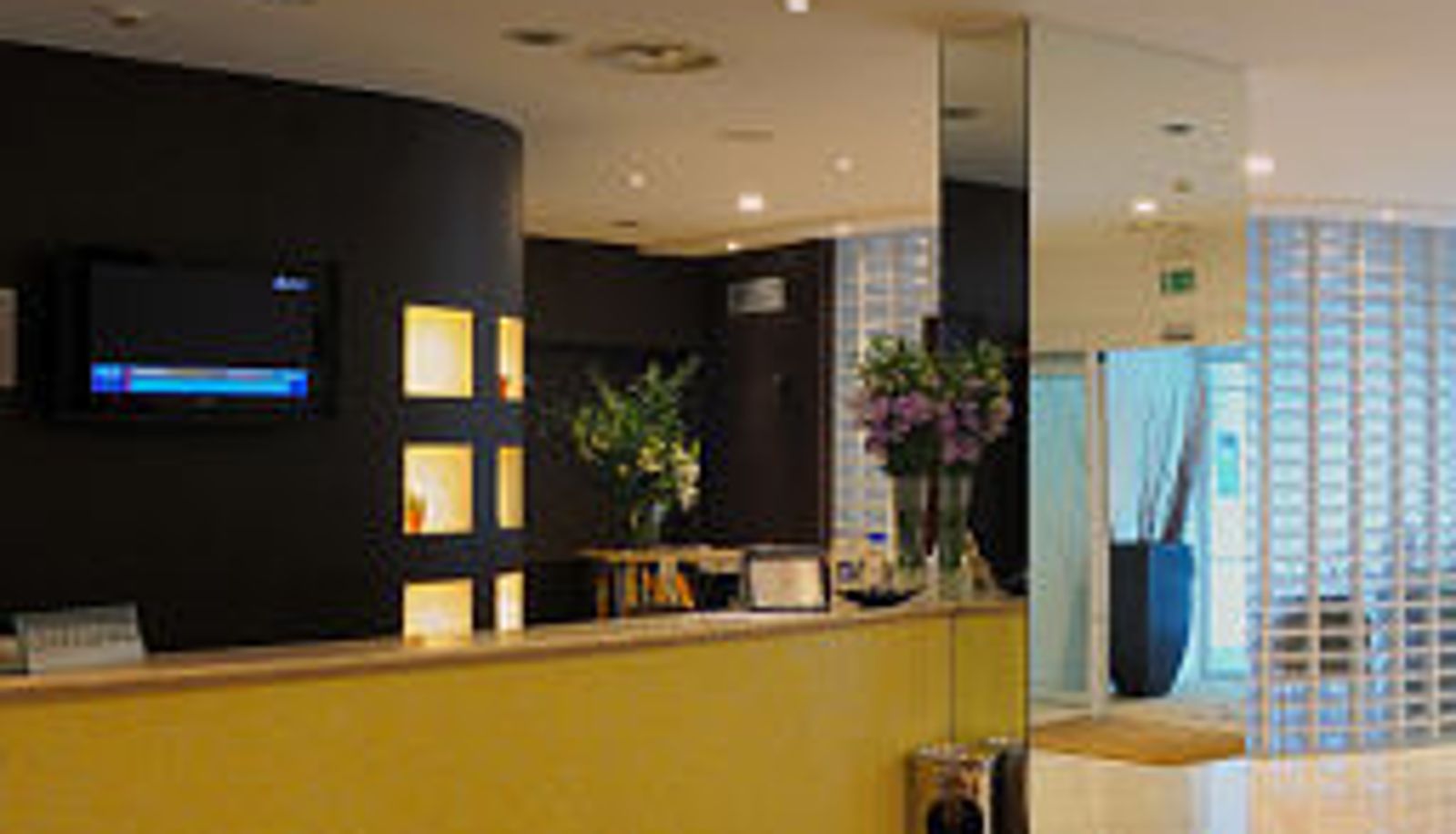 Reception - Aston