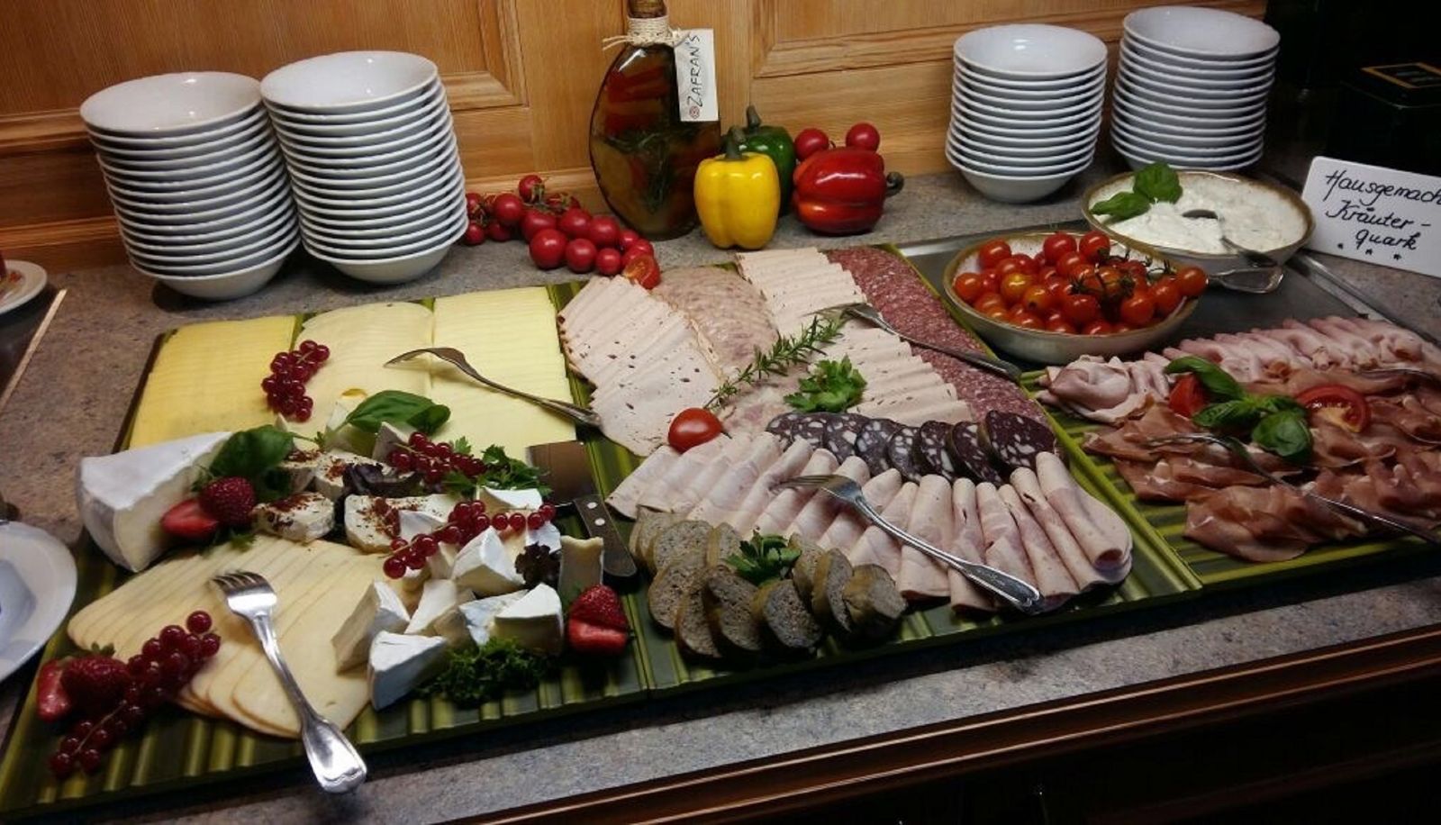 Buffet - Kühler Grund Landhotel