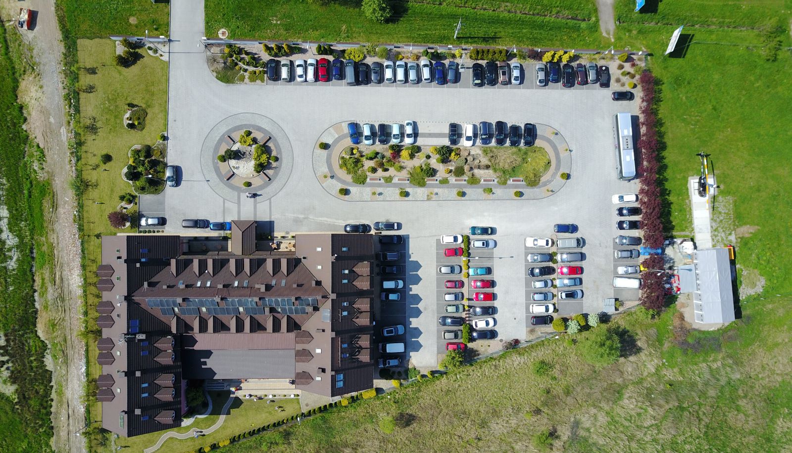 Zewnętrzna część hotelu - Fero Express Kraków