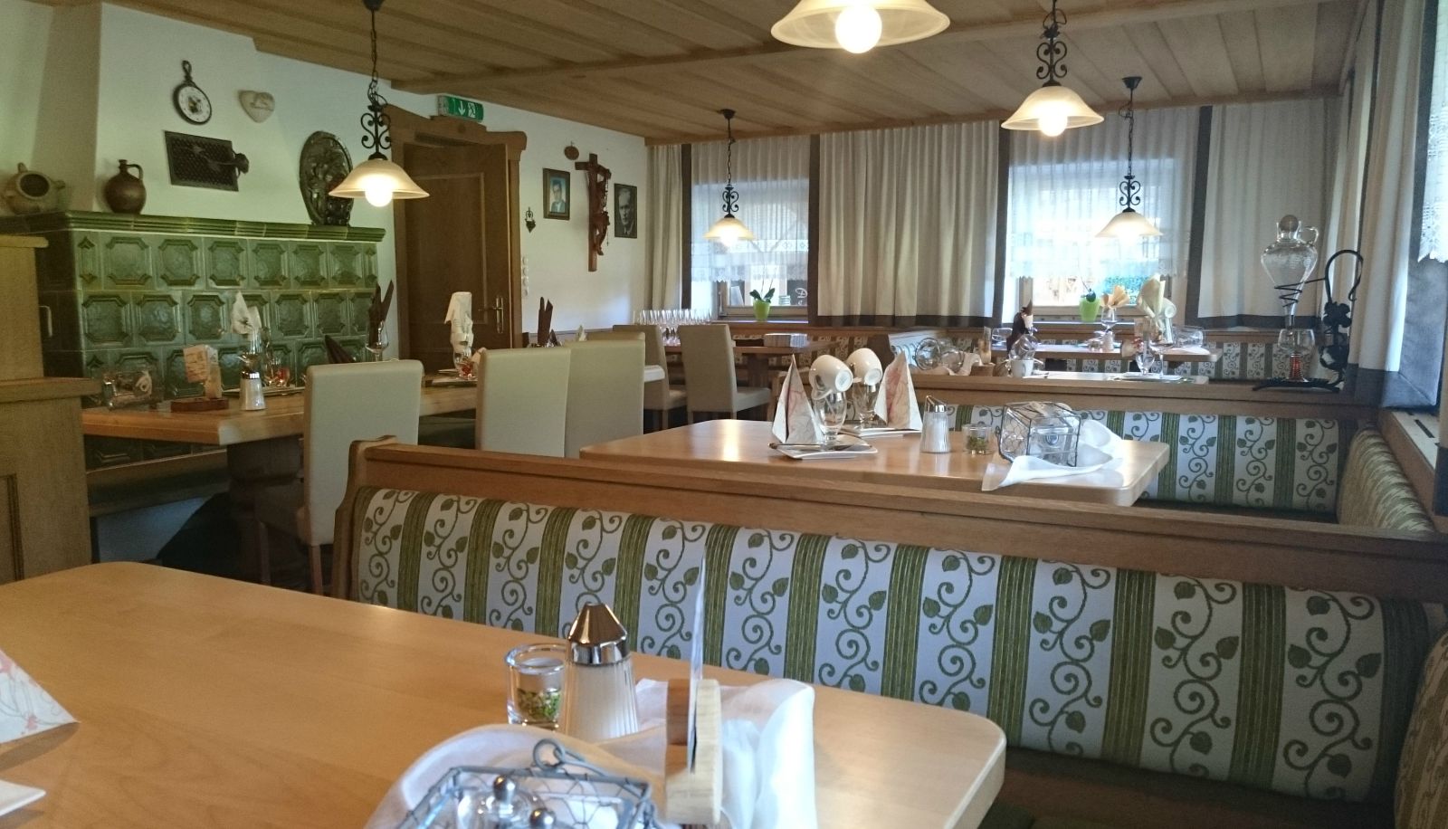 Salle de petit-déjeuner - Denggenhof B&B Pension