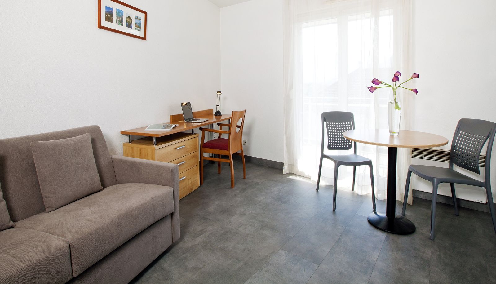Chambre standard (simple) - Séjours & Affaires Pont Neuf - Cran Gevrier