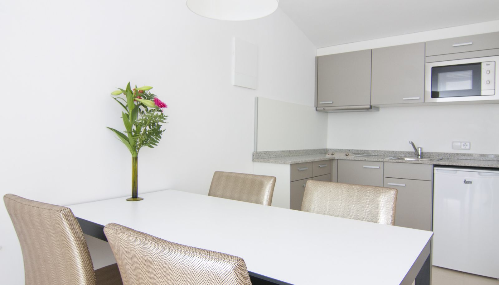 Küchenbereich im Zimmer - Hoposa Pollensamar Apartamentos