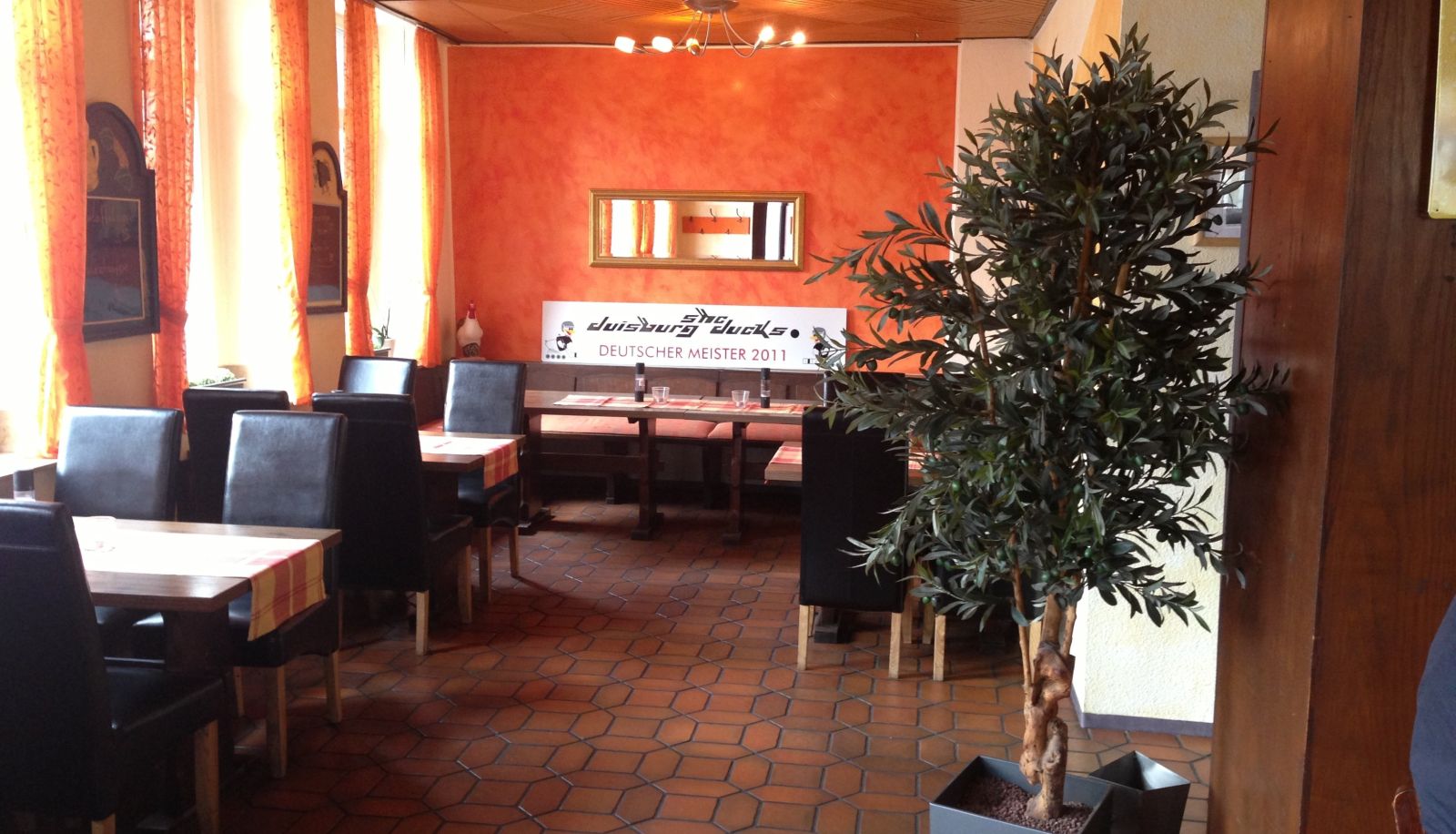 Buffet - Goldener Hahn