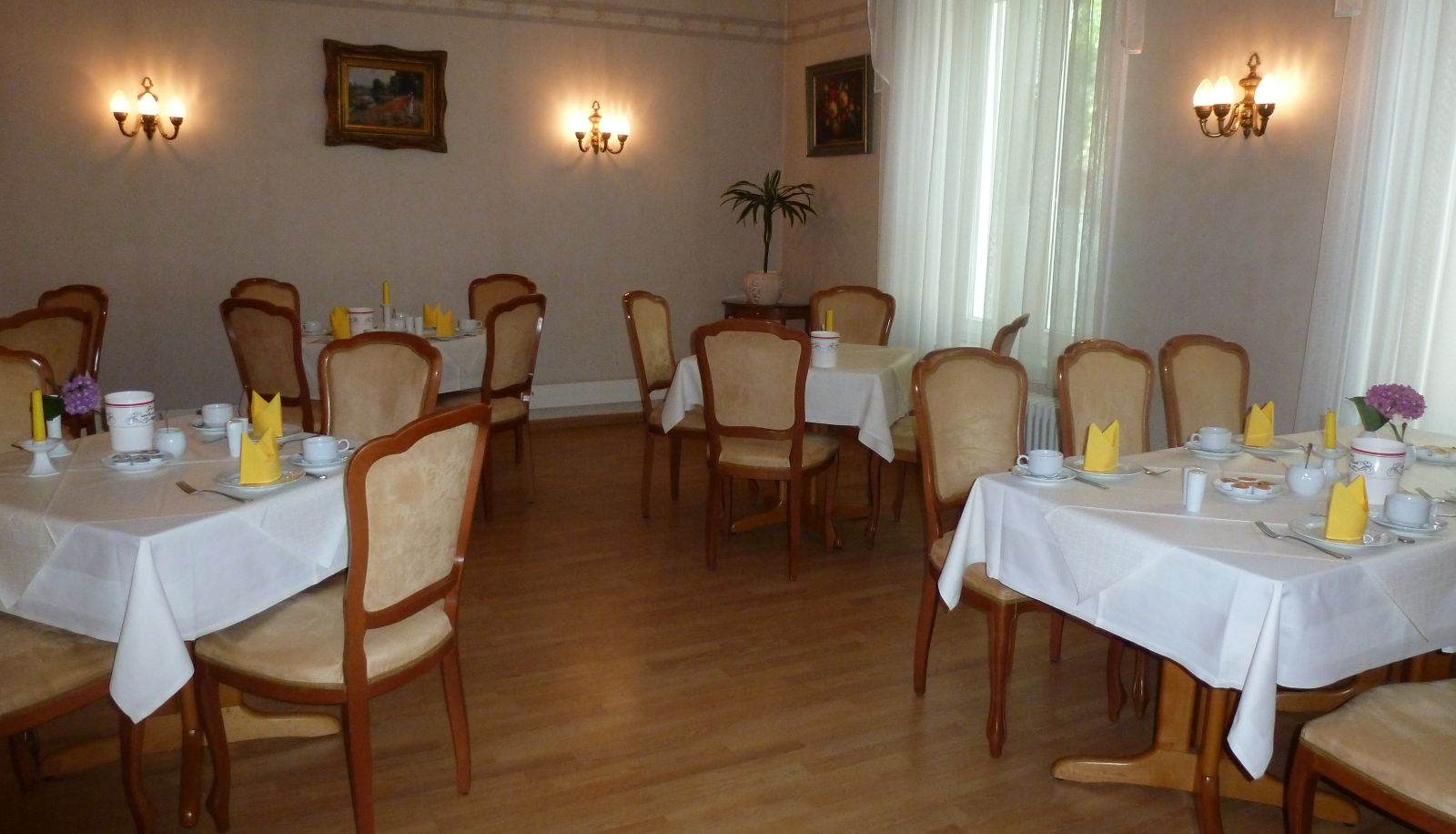 Breakfast room within the restaurant - Alt Karow