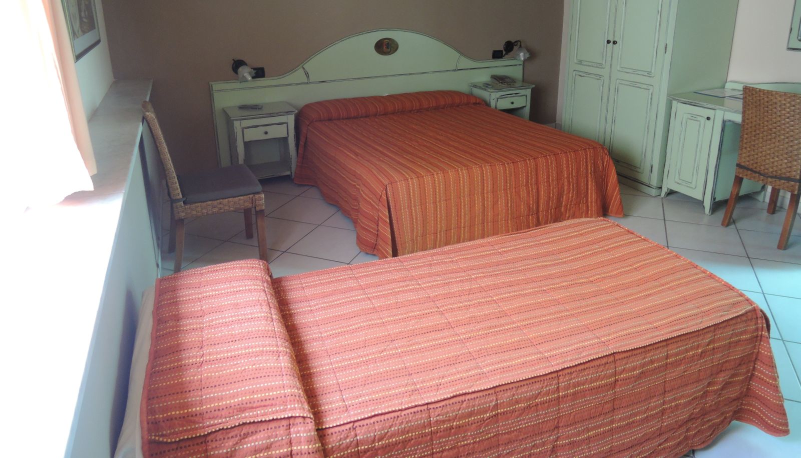Dreibettzimmer - Villa Scaduto Residence