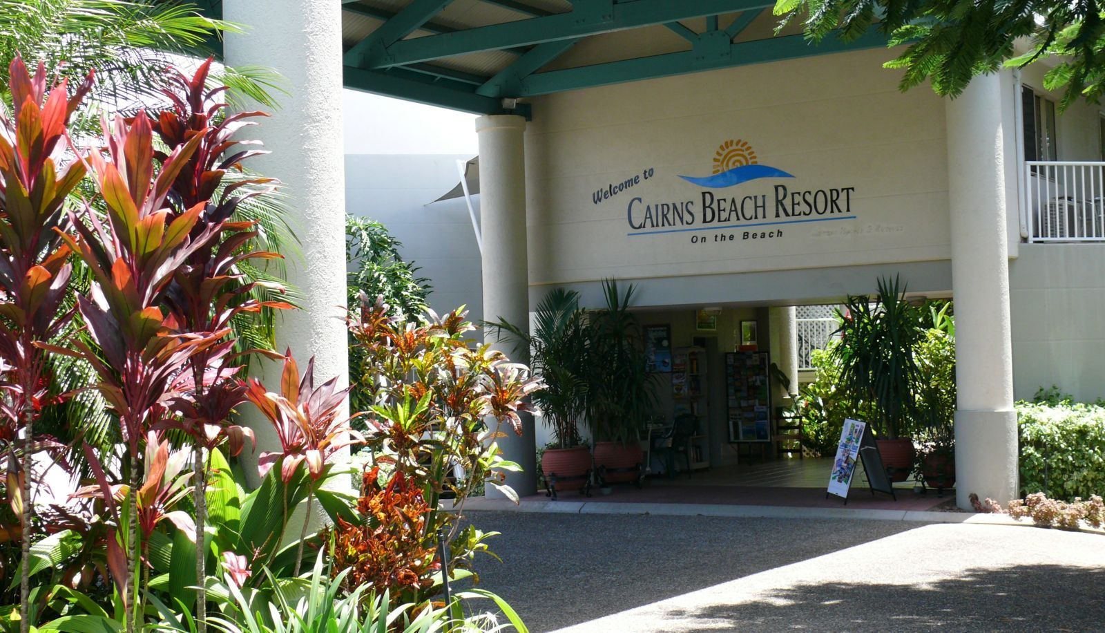 Recepcja - Cairns Beach Resort