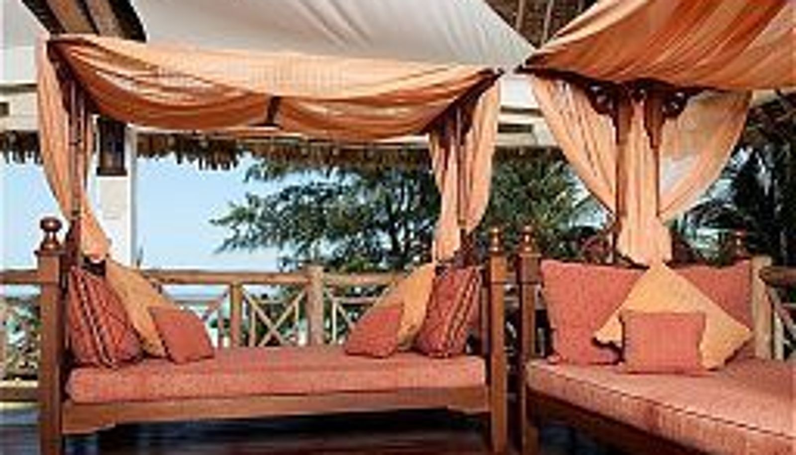 Bar - Neptune Palm Beach Boutique Resort & SPA
