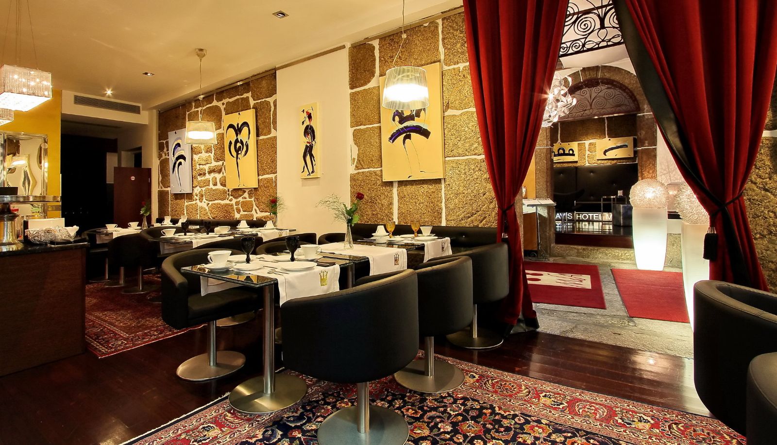 Buffet - Mestre de Avis Hotel