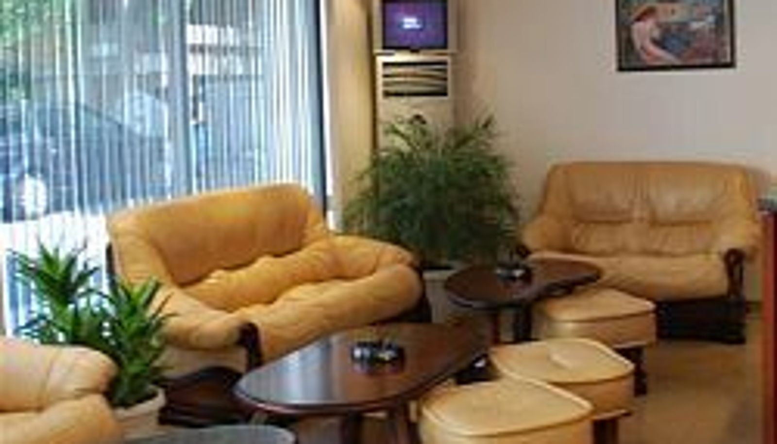 Hall - Italia