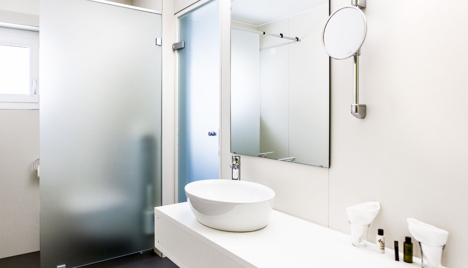 Cuarto de baño - Weiss Kreuz