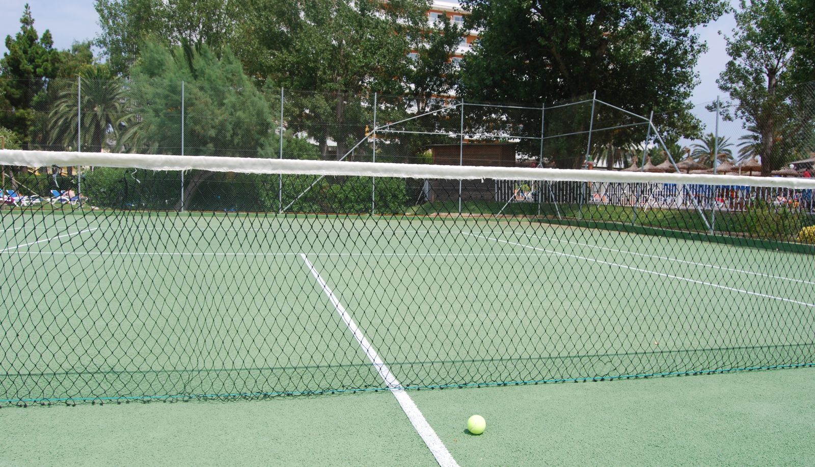Tennis court - Fergus Style Pollensa Park Spa