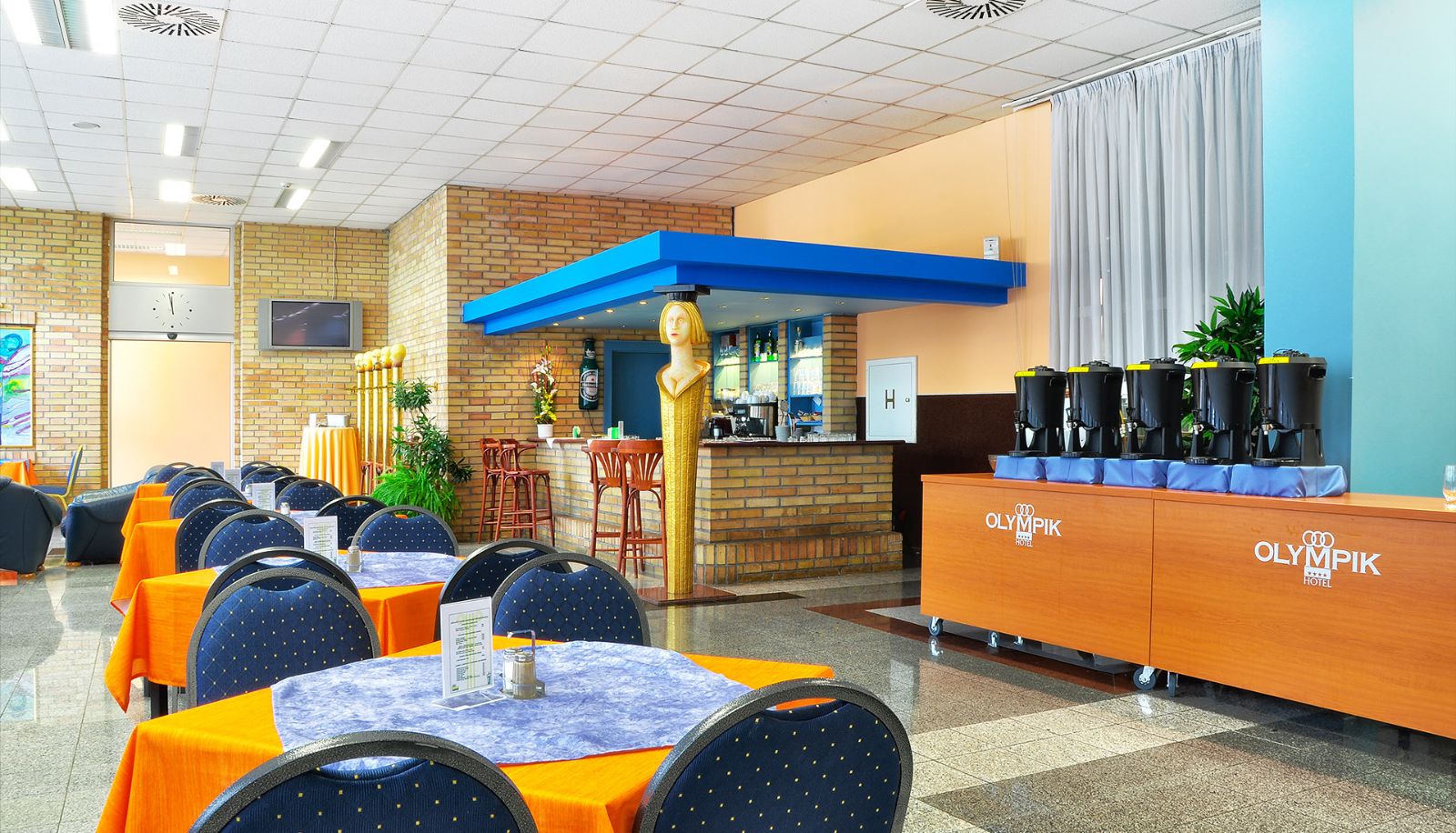 Breakfast room within the restaurant - Olympik TRISTAR