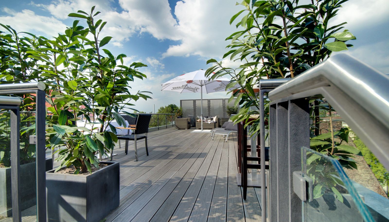 Terrace - Qube
