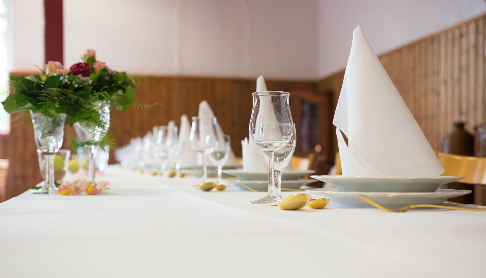 Eventos - Zur Nacht bei Hoffmann