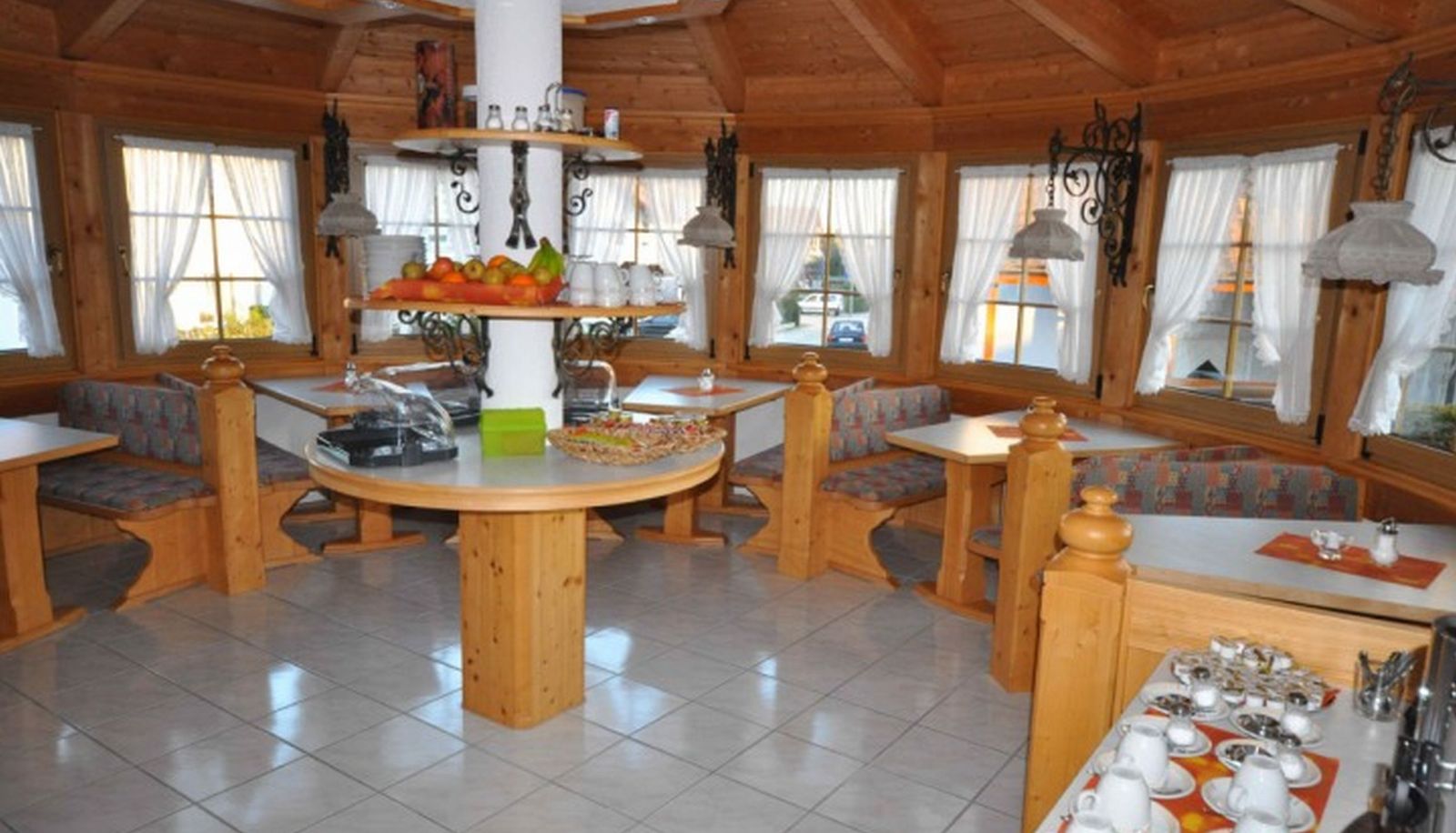 Breakfast room - Jasmin Pension