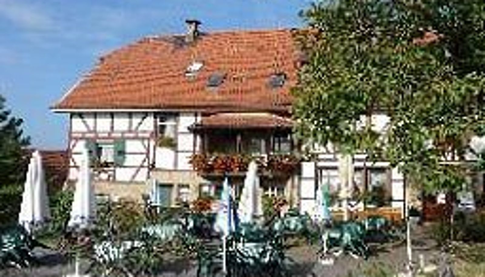 Vista exterior - Wein-gut Hotel Weingut Kern Wengerterstube