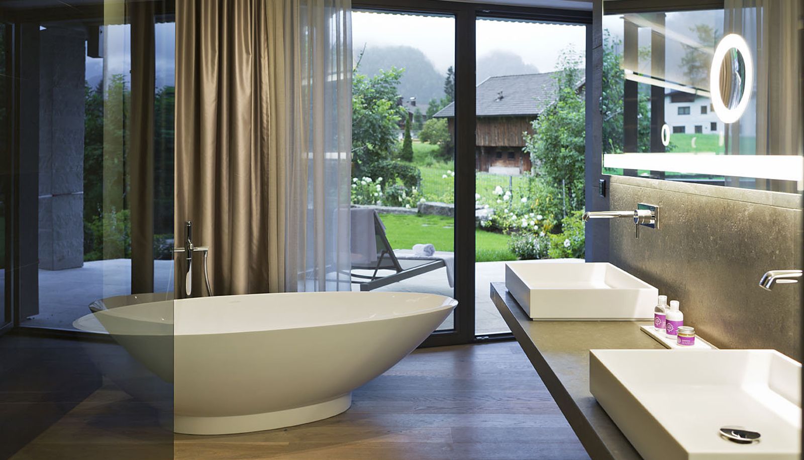 Badezimmer - ElisabethHotel- adults only