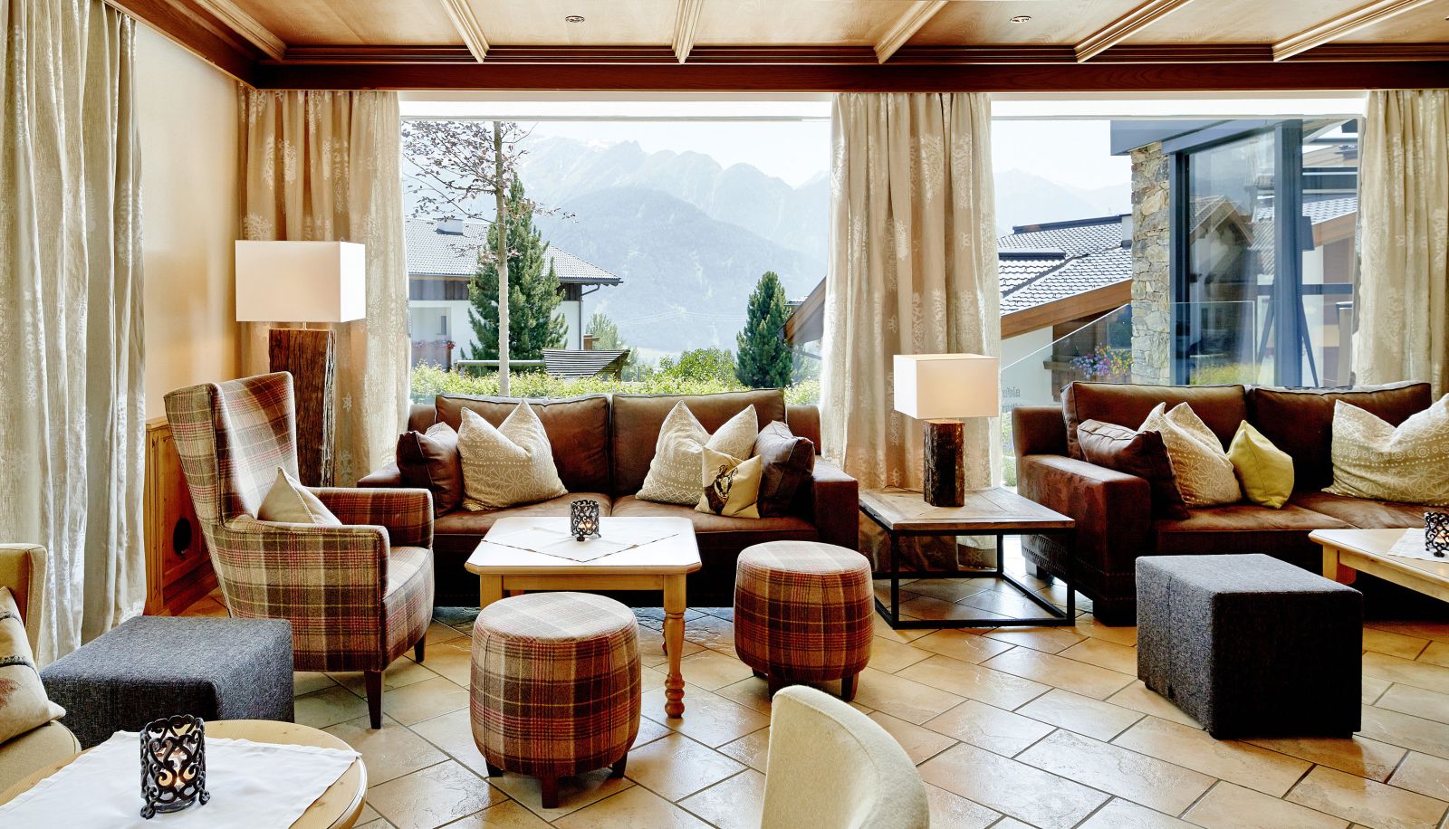 Lobby - Tirol