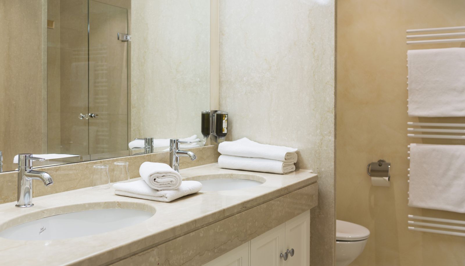 Bathroom - Neuhaus Zillertal Resort