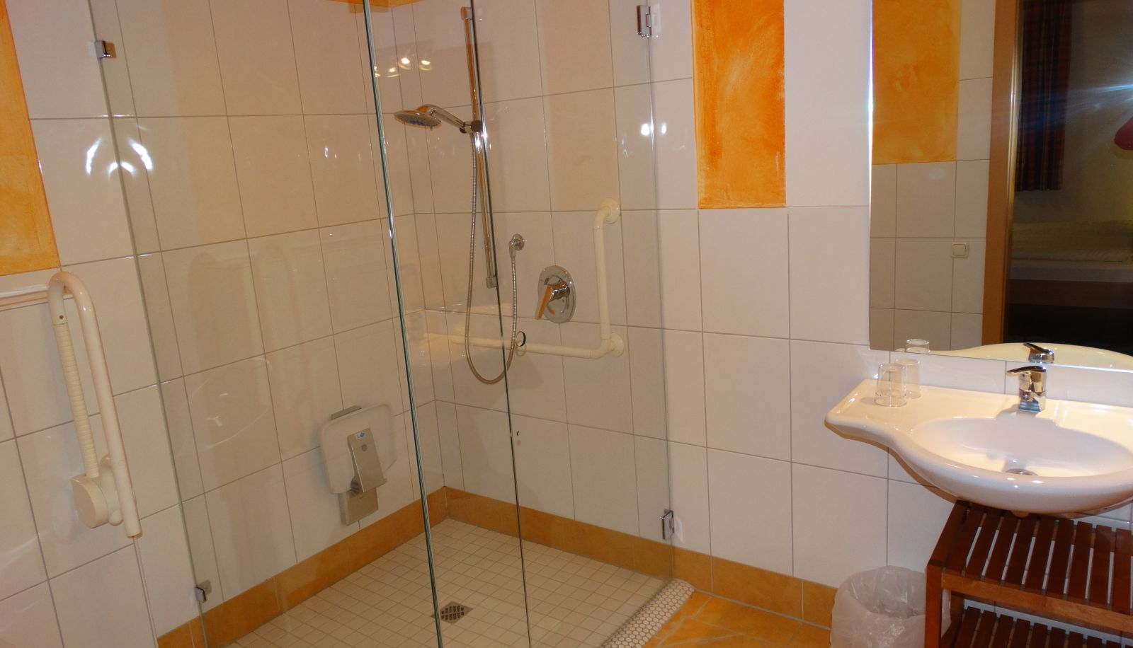 Cuarto de baño - Familienhotel Heisenhof