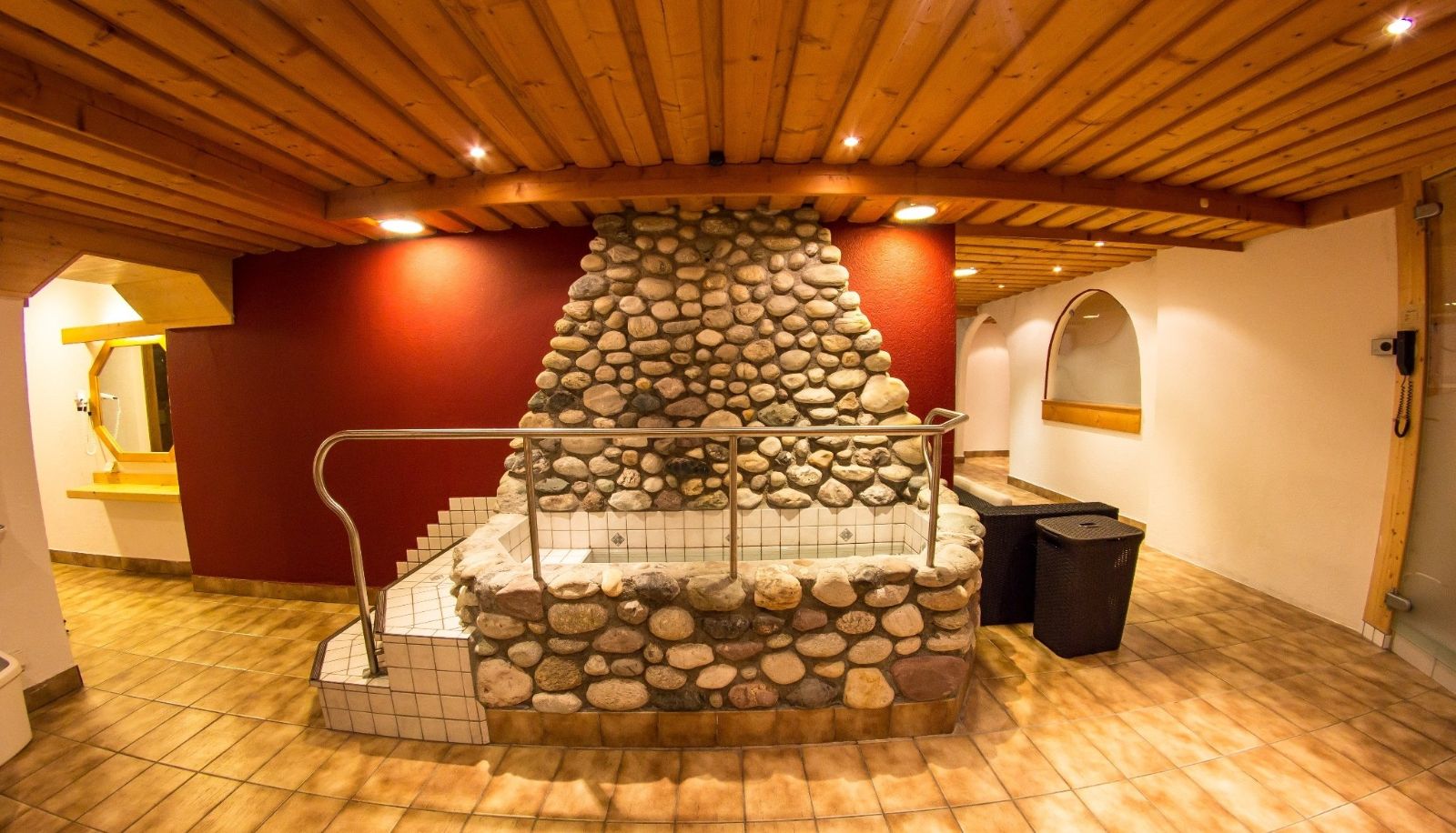 Centrum odnowy biologicznej i fitness - Berghof - direkt an der Nationalparkbahn