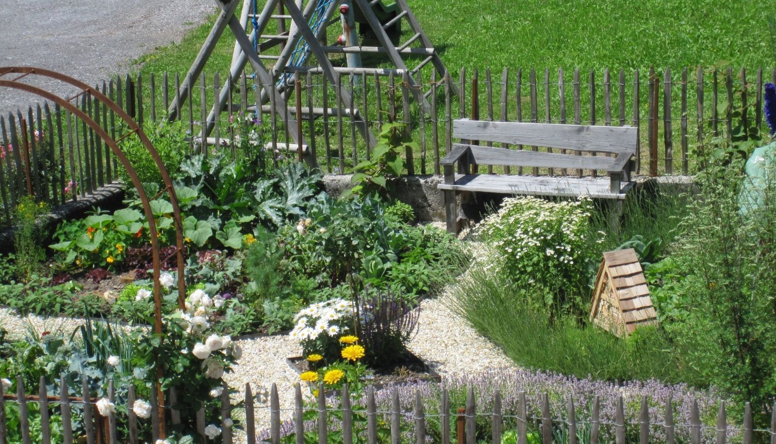 Garten - Zum Jäger 2-Stern-Superior Pension