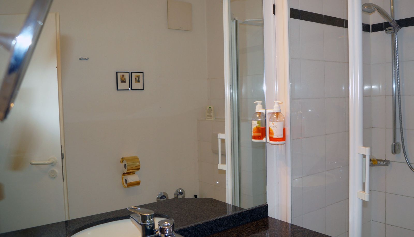 Cuarto de baño - Entrée Groß Borstel Garni