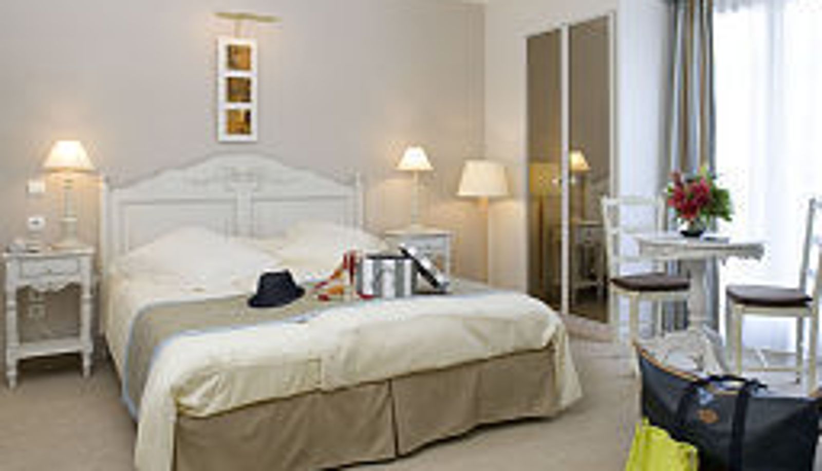 Zimmer - Tulip Inn Honfleur résidence