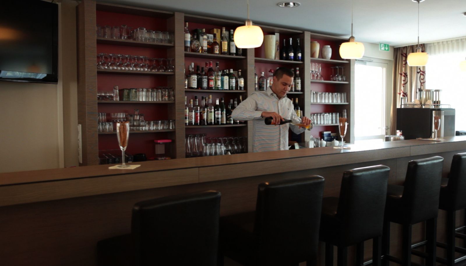 Bar - Rödelheimer Hof Am Wasserturm