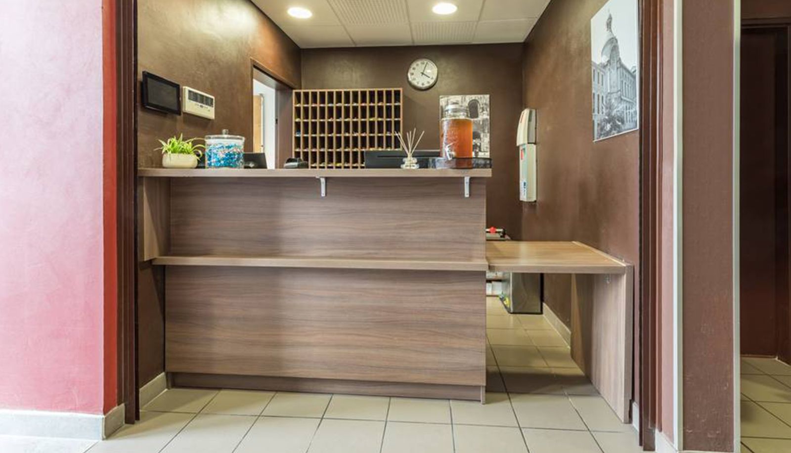 Receptie - Comfort Aparthotel Nimes Centre