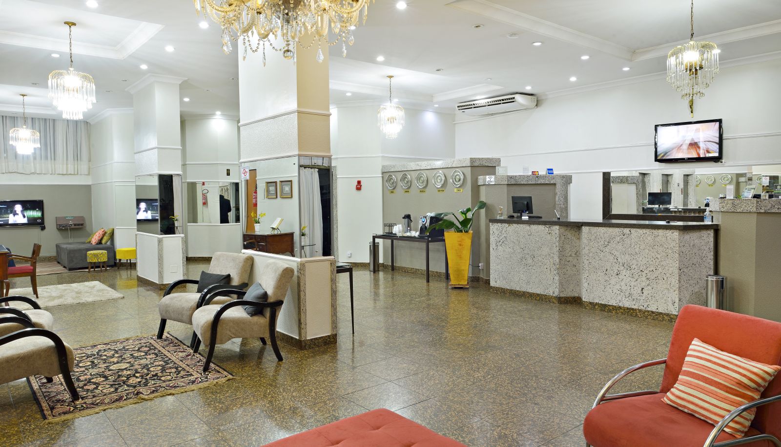 Reception - Hotel Nacional Inn Ribeirão Preto