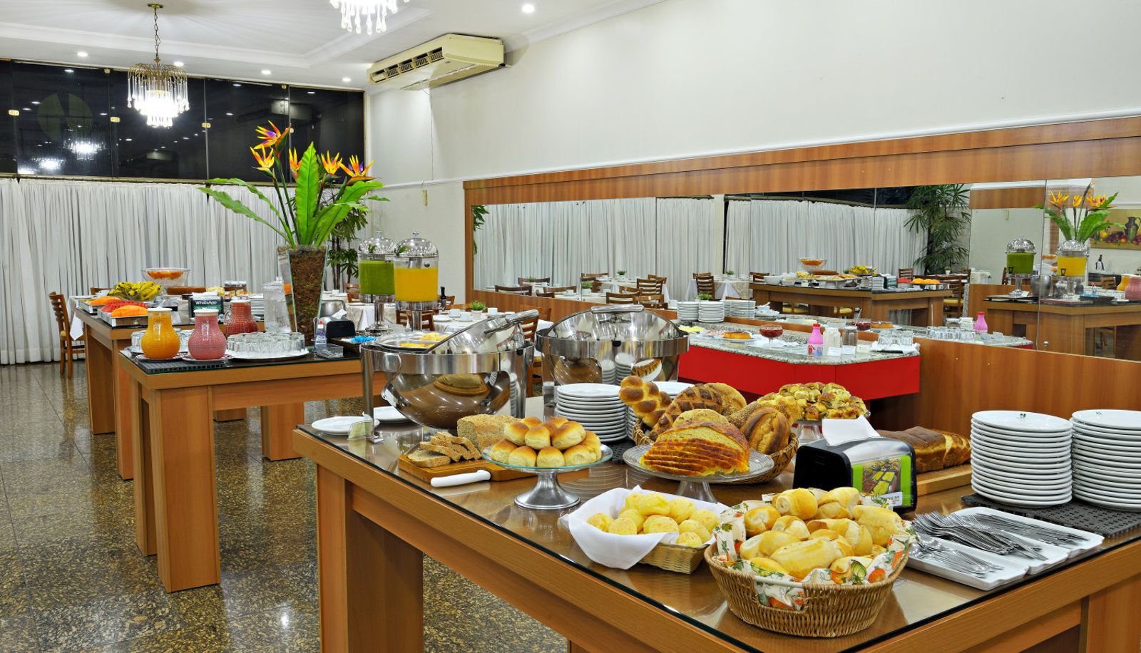 Restaurant - Hotel Nacional Inn Ribeirão Preto