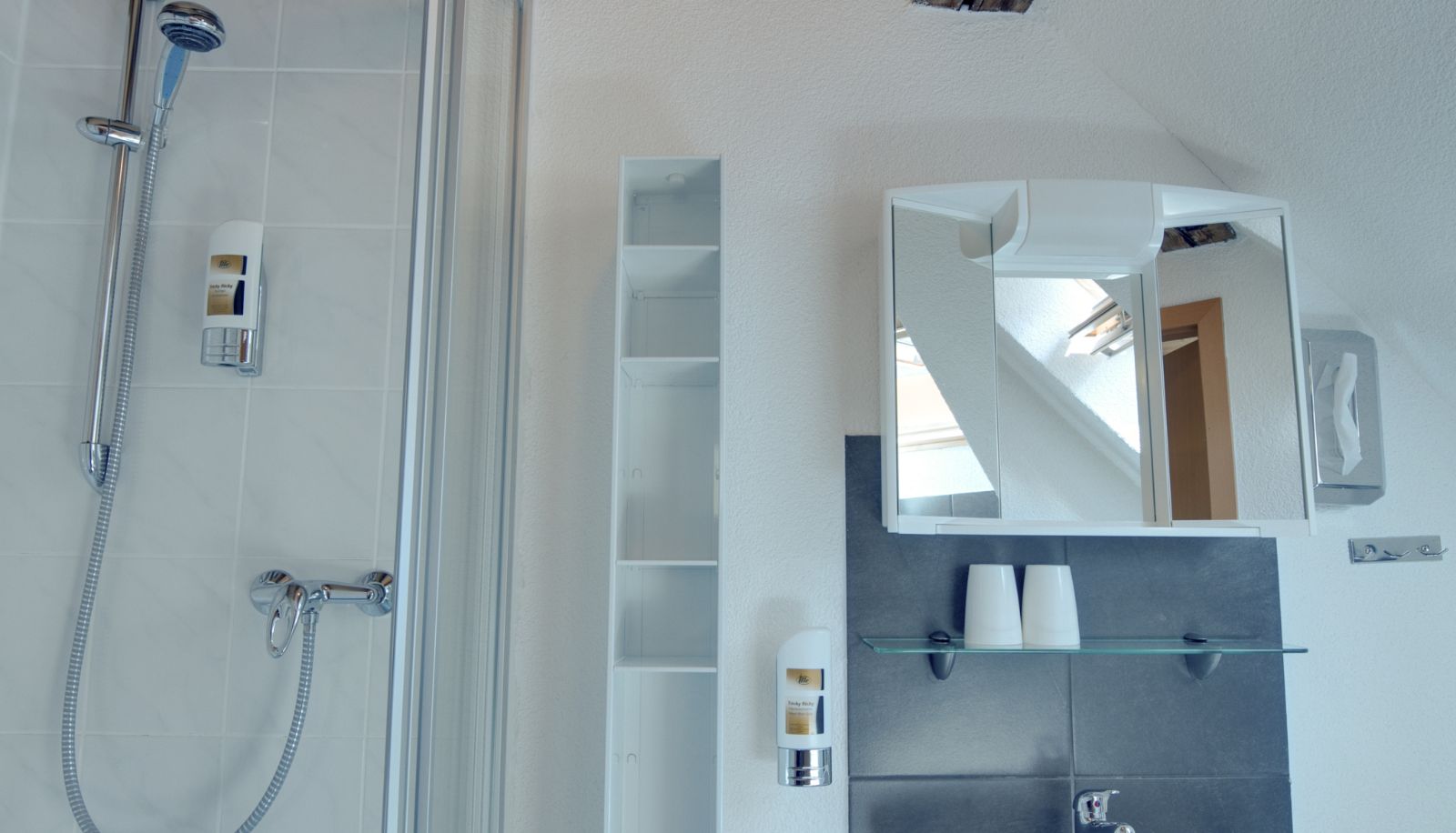 Cuarto de baño - Hermanns Neue Post